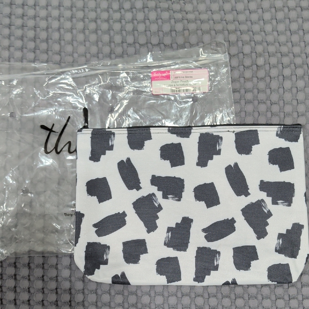 Thirty-One Ink Blocks Zipper Pouch